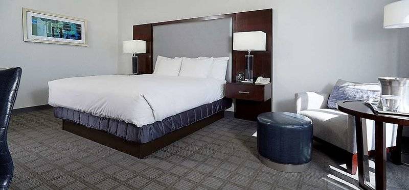 בית מלון כפרי Hilton Scranton & Conference Center