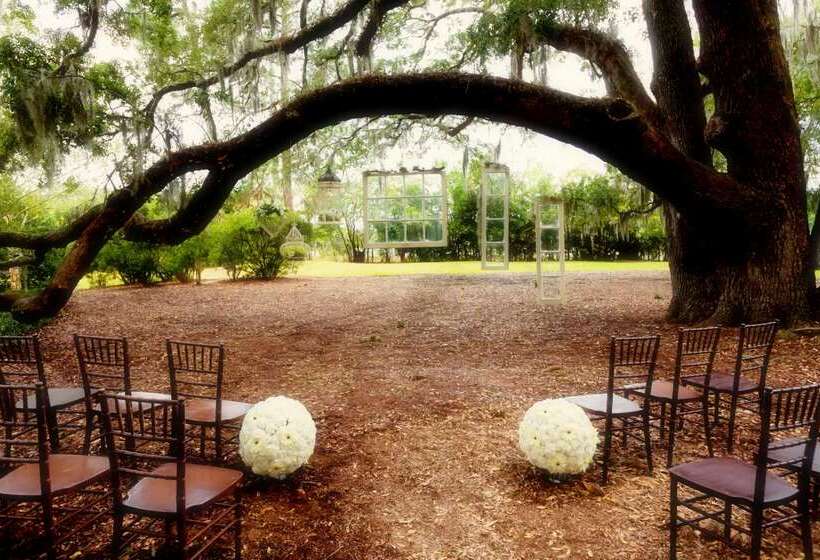 هتل Hilton University Of Florida Conference Center Gainesville