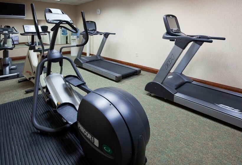 هتل Holiday Inn & Suites Wausau Rothschild, An Ihg