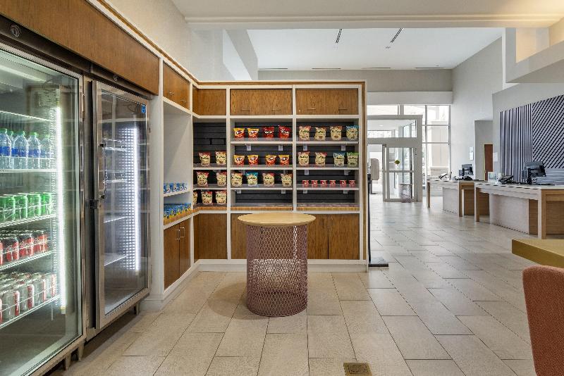 هتل Holiday Inn Atlanta Gas South Arena Area, An Ihg