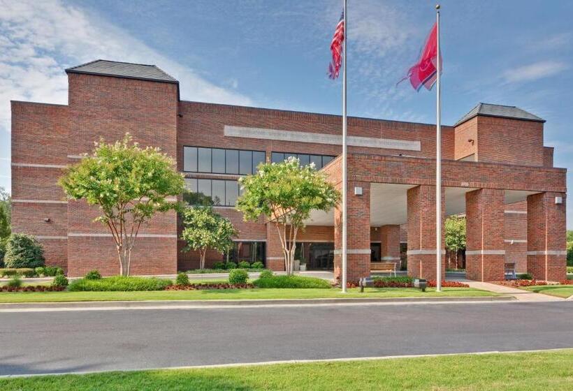 هتل Holiday Inn Memphis University Of Memphis, An Ihg
