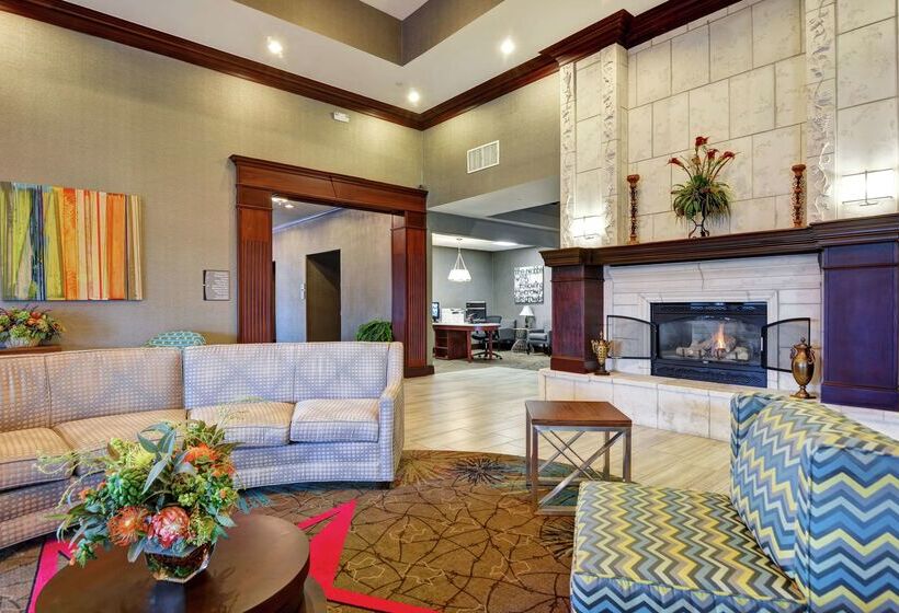 هتل Homewood Suites By Hilton Amarillo