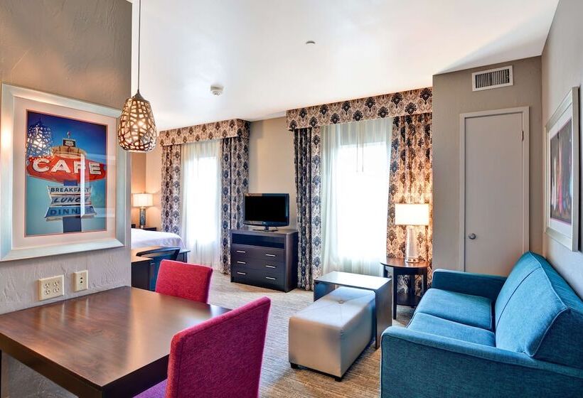 هتل Homewood Suites By Hilton Amarillo
