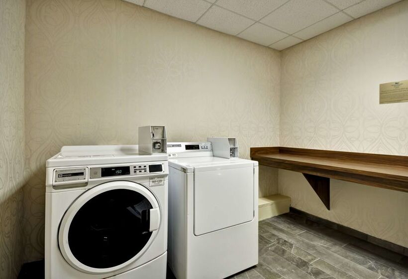 هتل Homewood Suites By Hilton Augusta