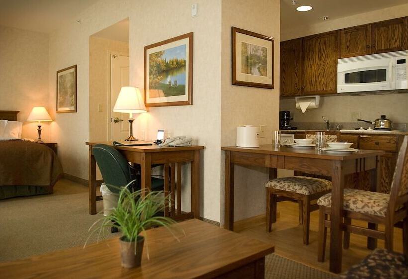 هتل Homewood Suites By Hilton Bakersfield