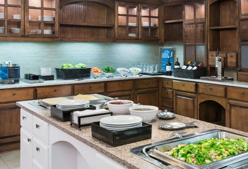 בית מלון כפרי Homewood Suites By Hilton Baton Rouge