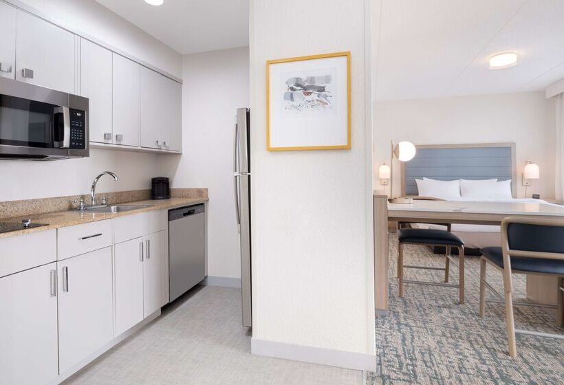 هتل Homewood Suites By Hilton Columbia