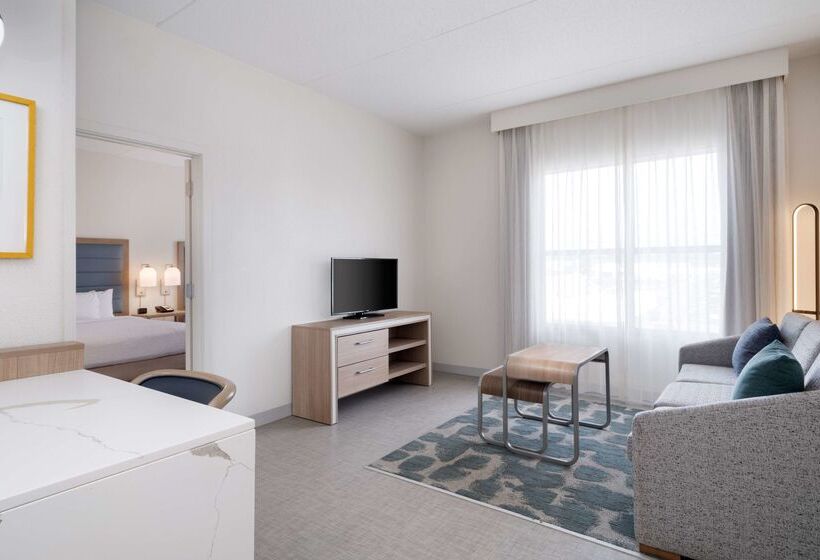هتل Homewood Suites By Hilton Columbia