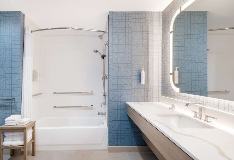 هتل Homewood Suites By Hilton Columbia