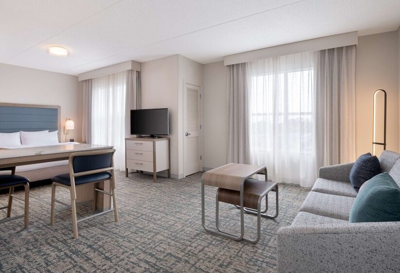 هتل Homewood Suites By Hilton Columbia