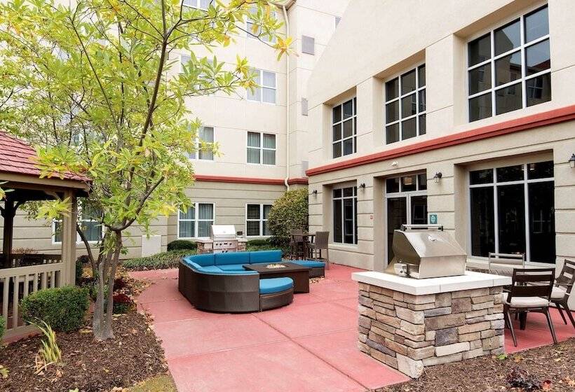 هتل Homewood Suites By Hilton Columbus/airport