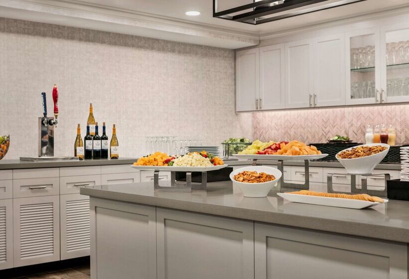 فندق Homewood Suites By Hilton Fort Myers