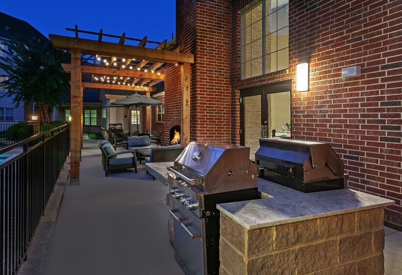 בית מלון כפרי Homewood Suites By Hilton Greensboro