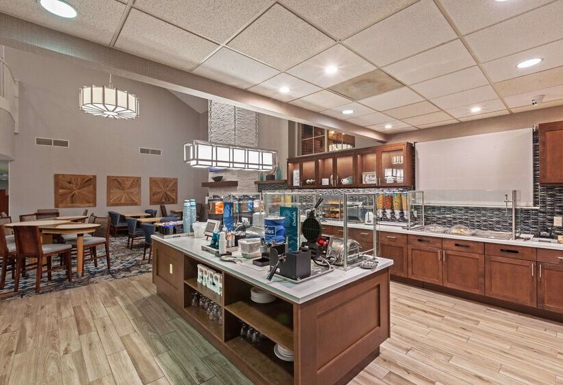 בית מלון כפרי Homewood Suites By Hilton Greensboro