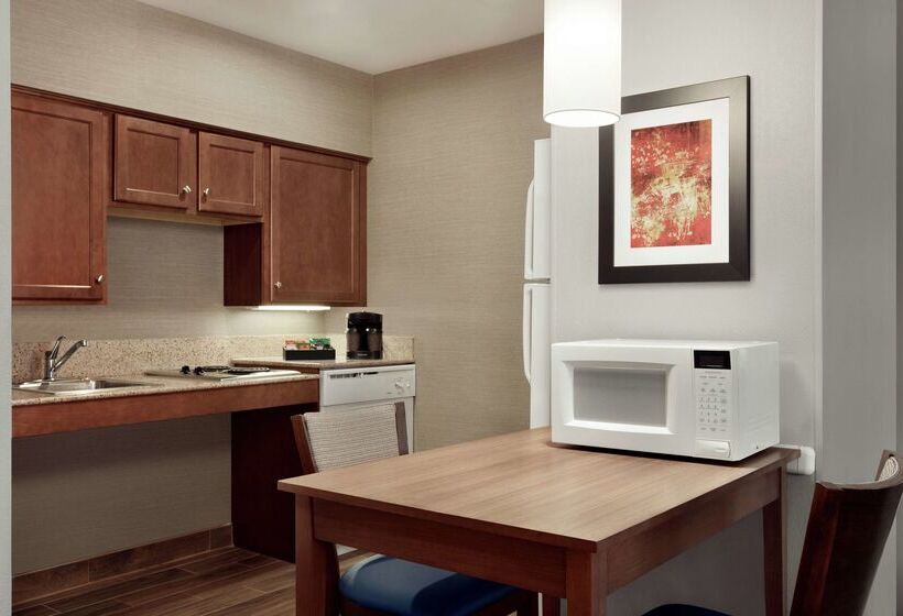 هتل Homewood Suites By Hilton Harrisburg Easthershey Area