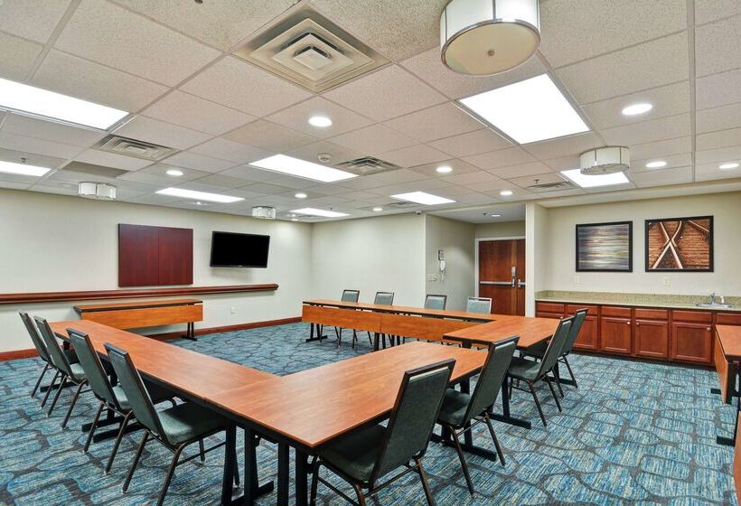 هتل Homewood Suites By Hilton Lexington Fayette Mall