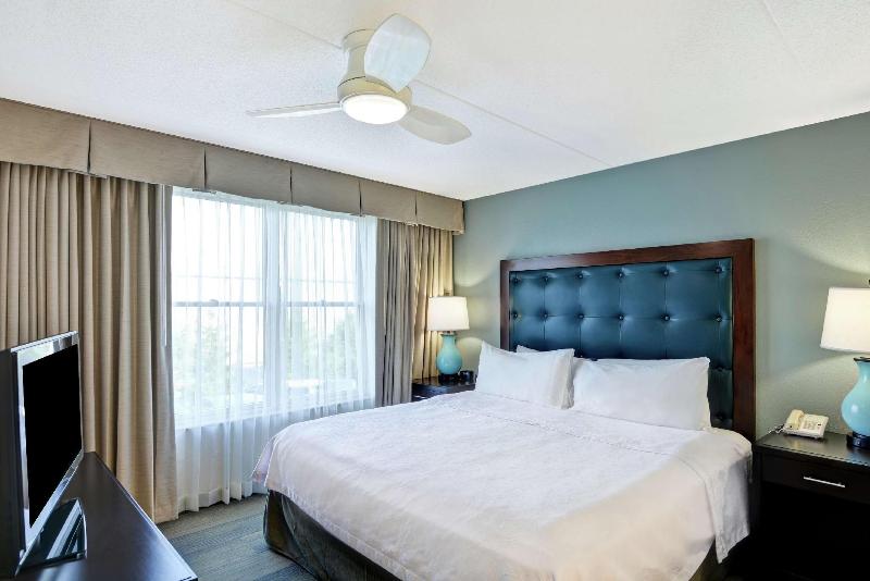 هتل Homewood Suites By Hilton Lexington Fayette Mall