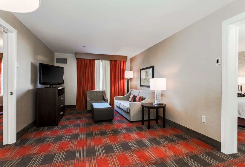 فندق Homewood Suites Melville