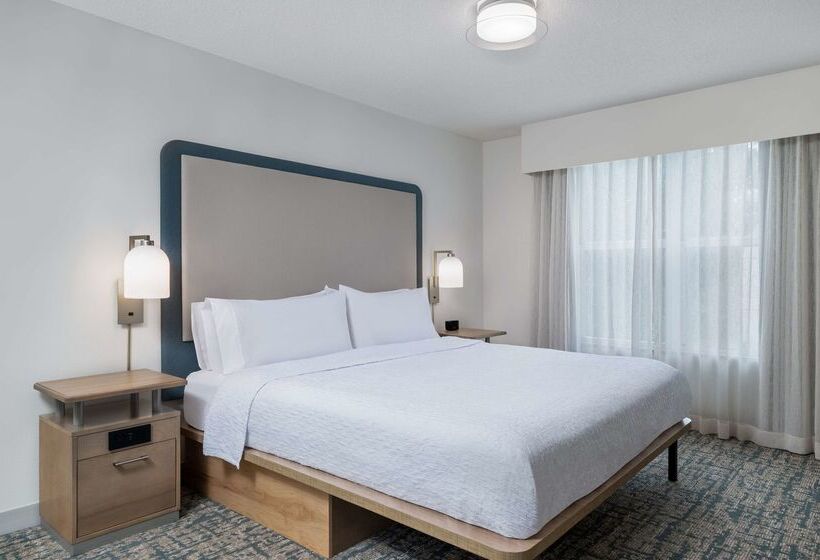 هتل Homewood Suites By Hilton Montgomery