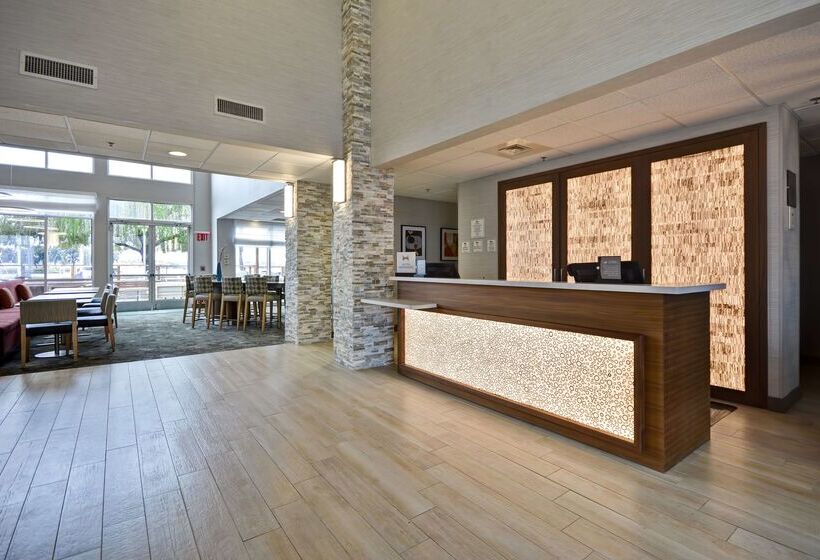 Hotel Homewood Suites By Hilton Oakland Waterfront