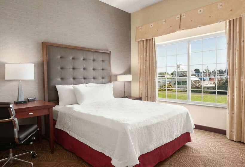 فندق Homewood Suites By Hilton Oakland Waterfront