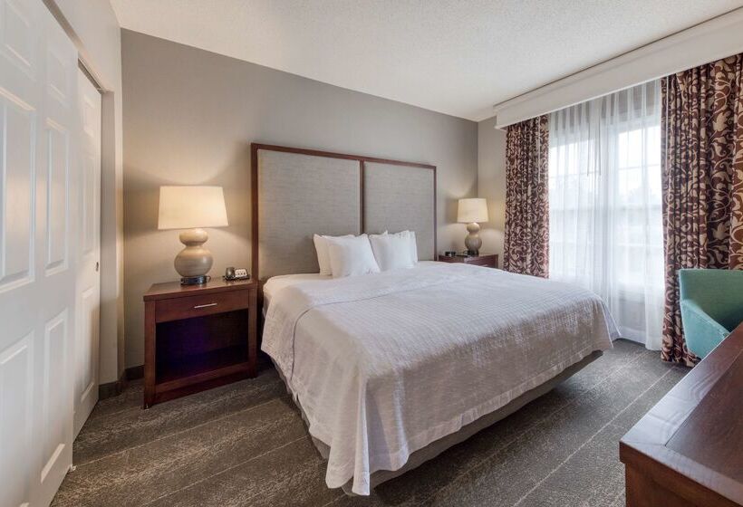 Hotel Homewood Suites By Hilton Olmsted Village