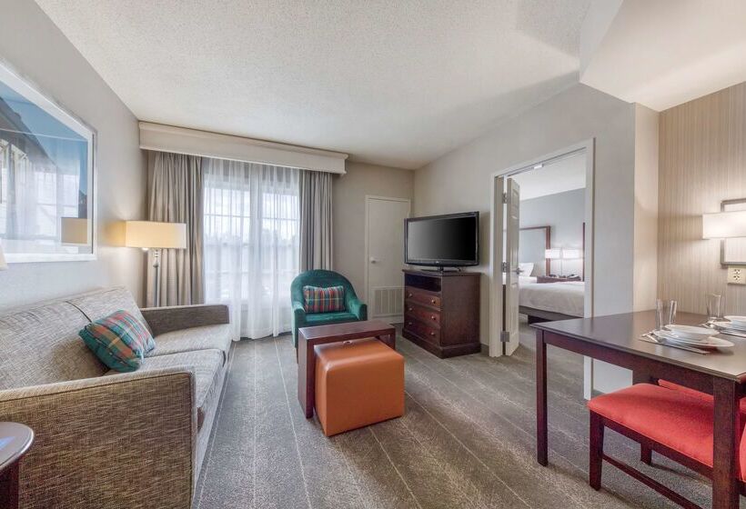 호텔 Homewood Suites By Hilton Olmsted Village