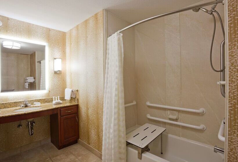 هتل Homewood Suites By Hilton Sioux Falls