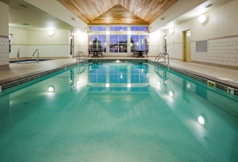 هتل Homewood Suites By Hilton Sioux Falls