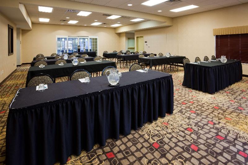 هتل Homewood Suites By Hilton Sioux Falls