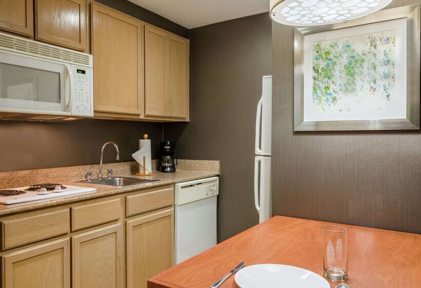 Hotel Homewood Suites Orlando Nearest Universal