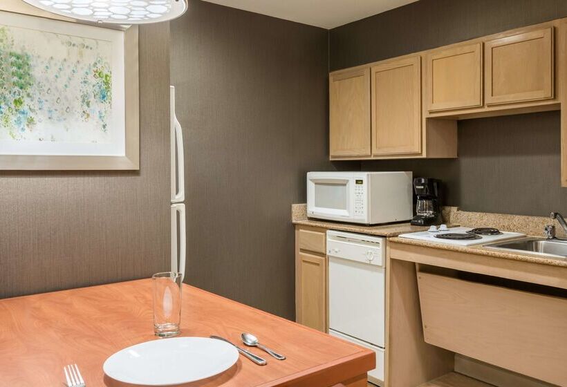 Hotel Homewood Suites Orlando Nearest Universal