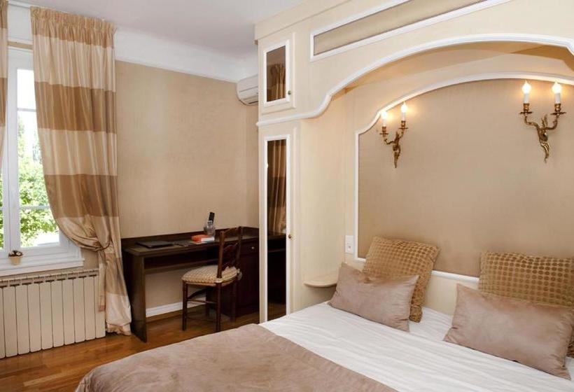 ホテル Hostellerie Bourguignonne