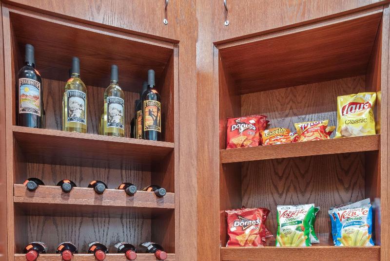 בית מלון כפרי Elevation Inn & Suites, Trademark Collection By Wyndham