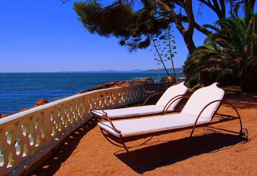 هتل La Villa Mauresque
