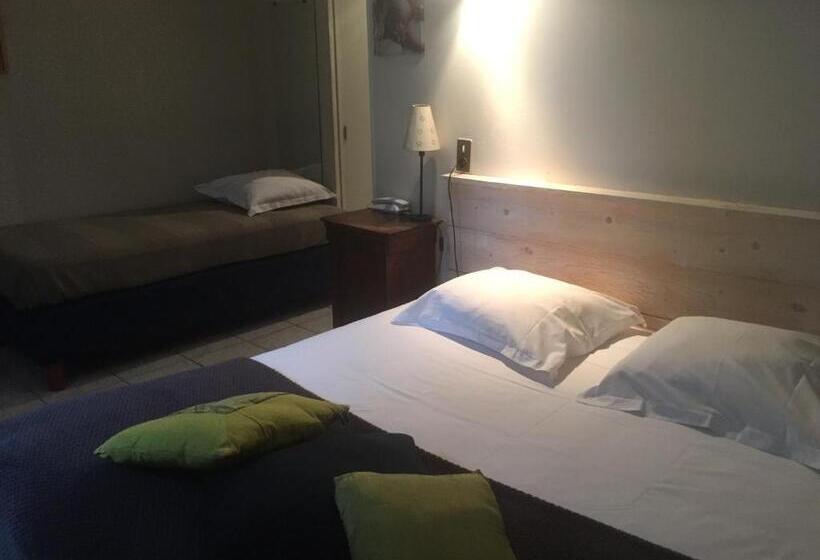 בית מלון כפרי Le Devem De Mirapier