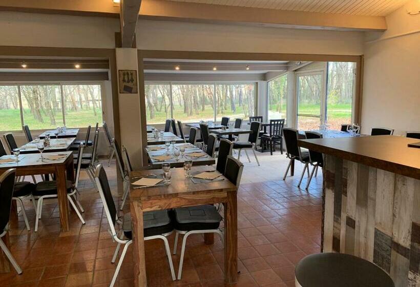 فندق Le Mas Des Laurels