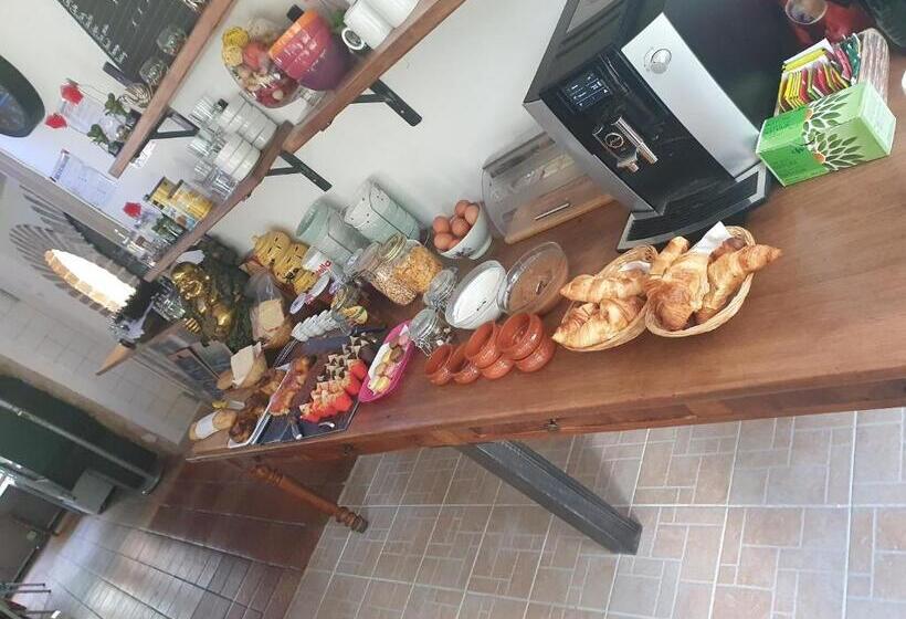 فندق Le Mas Des Laurels