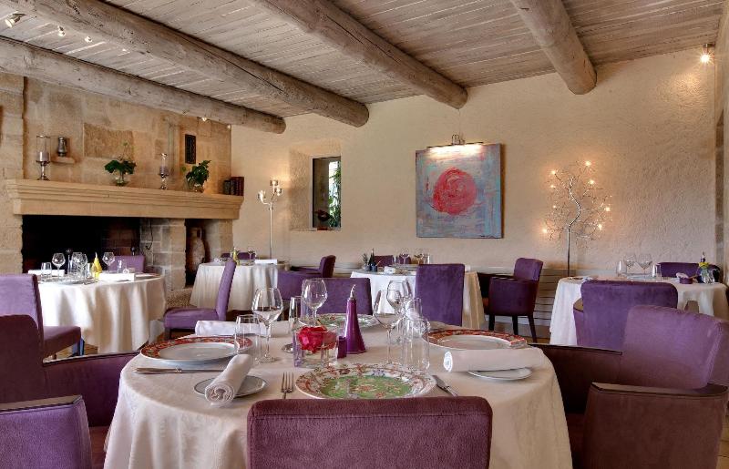 Отель Hôtel Restaurant Mas De Fauchon   Teritoria