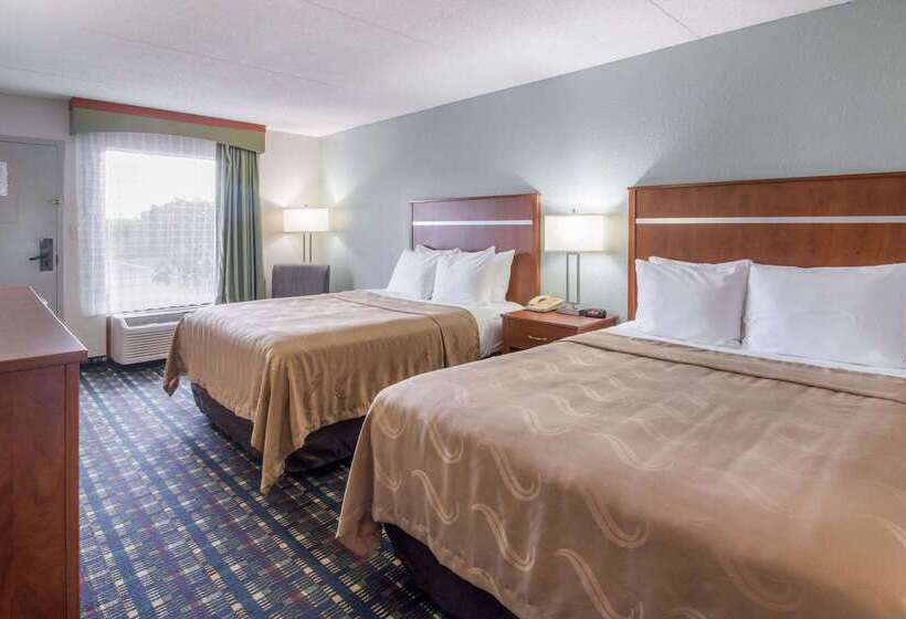 Отель Quality Inn