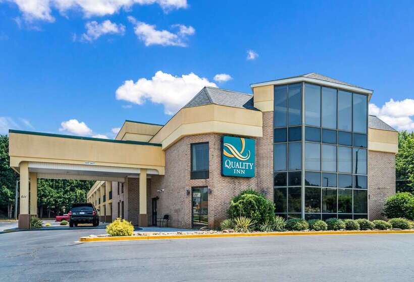فندق Quality Inn