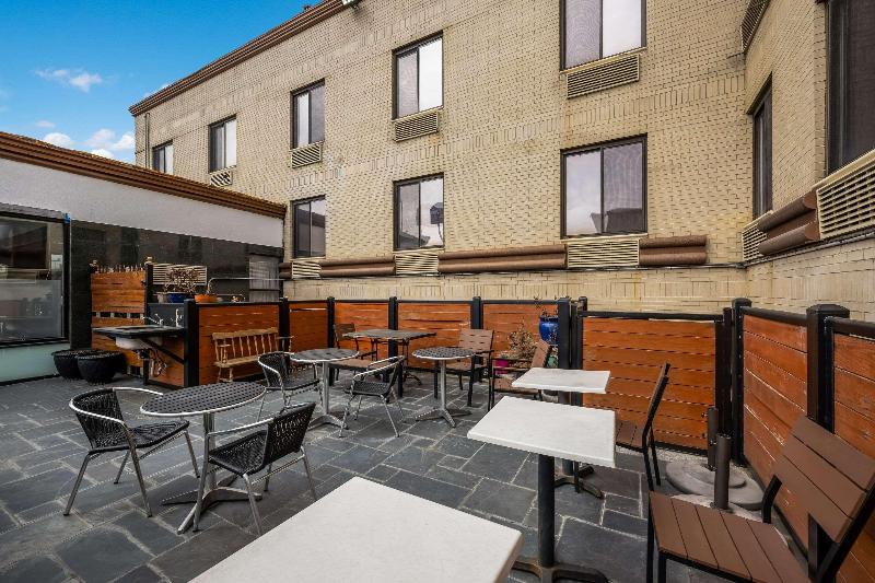 هتل Quality Inn Jfk Airport Rockaway Blvd