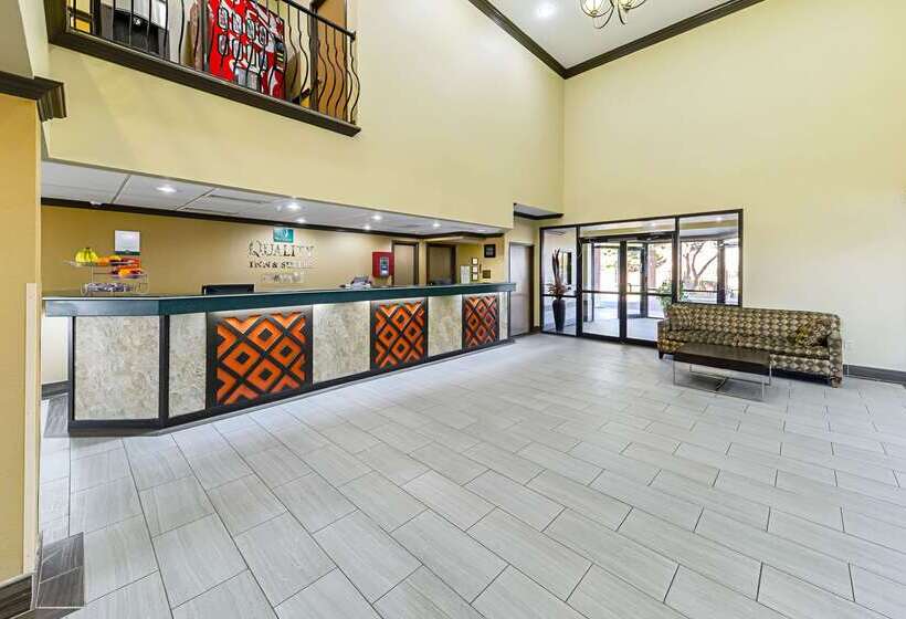 فندق Quality Inn & Suites