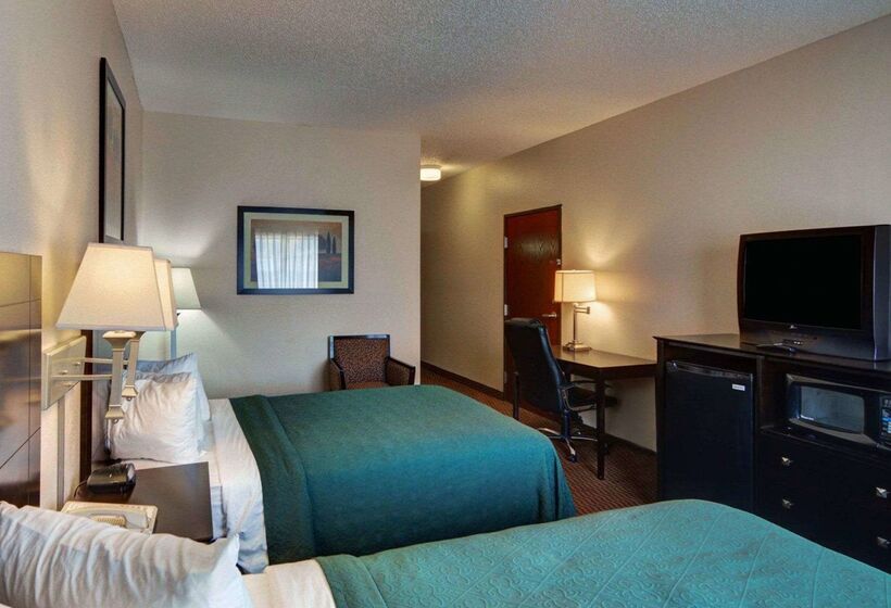 בית מלון כפרי Quality Inn & Suites Wichita Falls I 44