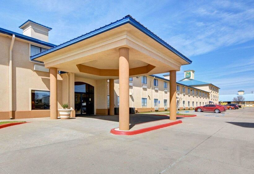 בית מלון כפרי Quality Inn & Suites Wichita Falls I 44