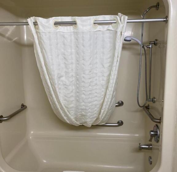 Отель Quality Inn Surfside Myrtle Beach