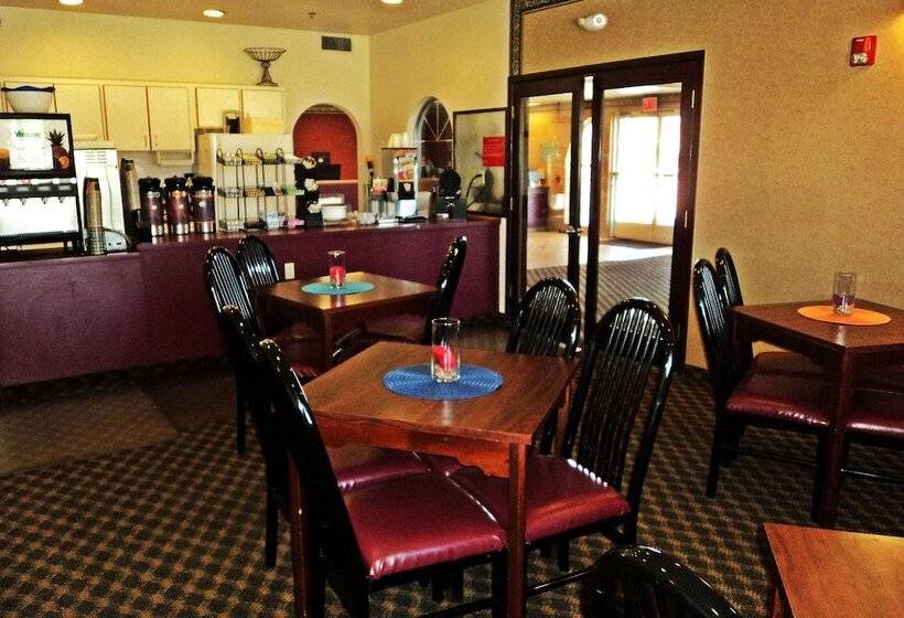 فندق Travelodge By Wyndham Carlsbad Nm
