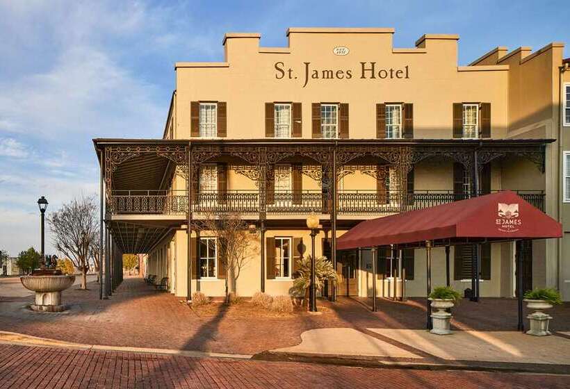 هتل The St. James