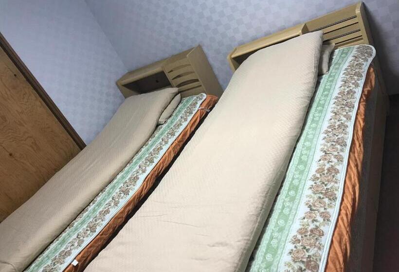 Hotel Minshuku Kaikeibo