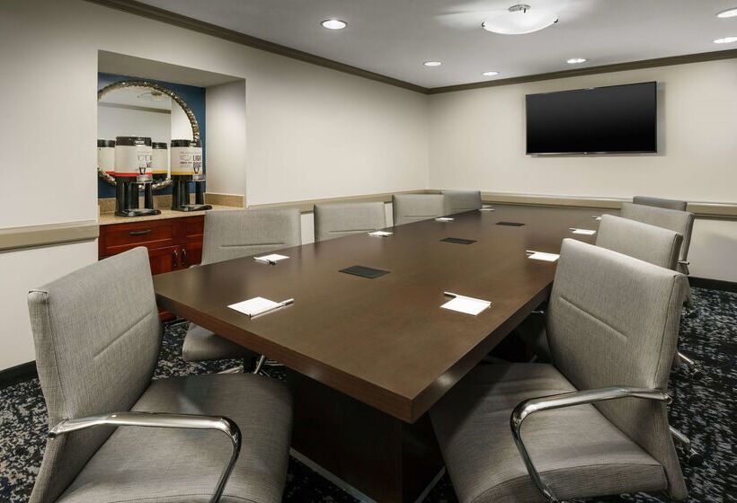 Hampton Inn & Suites Baltimore Inner Harbor